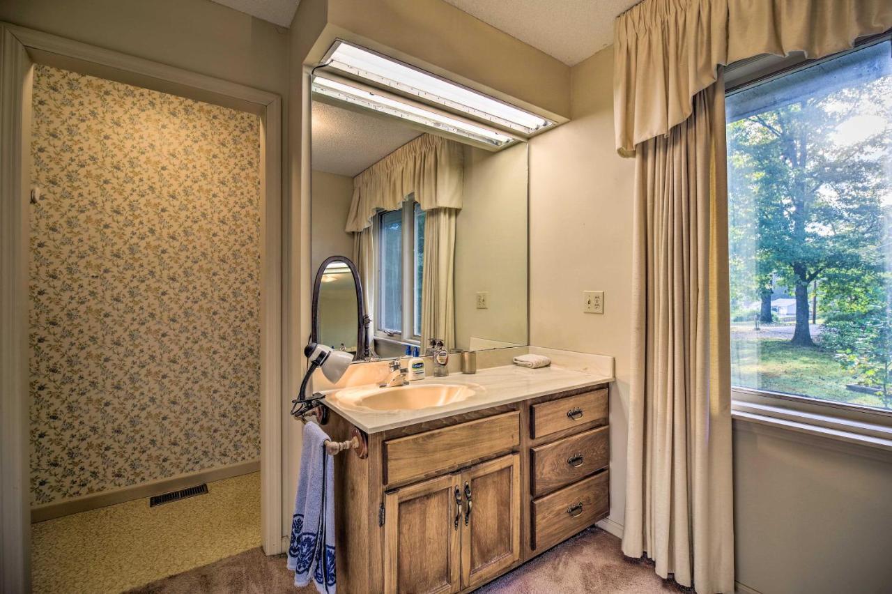 Chickamauga Lake Vacation Rental With Boat Dock! Dayton Bagian luar foto